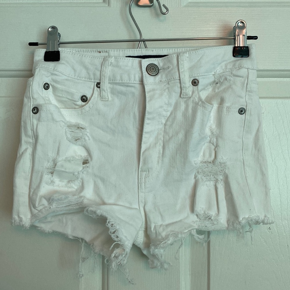 American Eagle ripped shorts!
